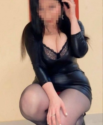 Живу в Москве и предлагаю эксклюзивные услуги, которые оставят тебя в полном восторге 😉 Со мной ты сможешь окунуться в мир наслаждения и раскрыть все свои фантазии. Разнообразие возможностей, которые я предлагаю, удовлетворят даже самого требовательного господина. Фото в моем профиле подтверждают мою красоту и сексуальность. Отзывы моих клиентов говорят о моей профессиональности и умении создать атмосферу комфорта. Встречайся со мной и узнай, насколько я могу быть твоей самой незабываемой эротической встречей. Сделай шаг к наслаждению, и я окажусь рядом с тобой, Москва ждет тебя! 💋 Мария